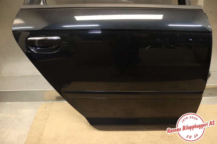 Dør høyre bak til Audi A3 2009-2012 (Type II, Fase 2) (AUDI|8P4 833 052 A|)