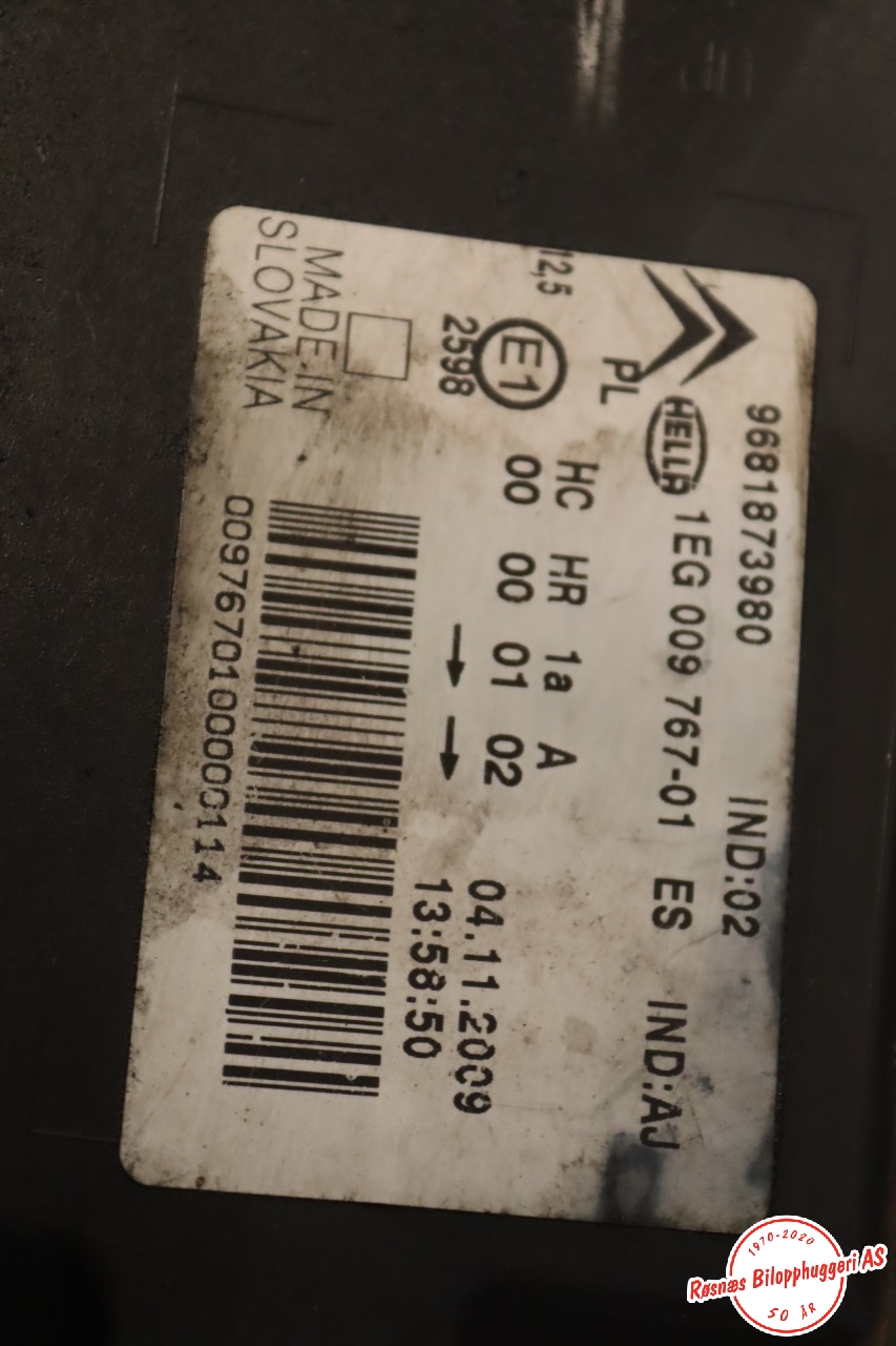 Frontlykt venstre halogen til Citroën C3, Picasso 2009-2017 (CITROEN|6208 N5||1EG009767-01)