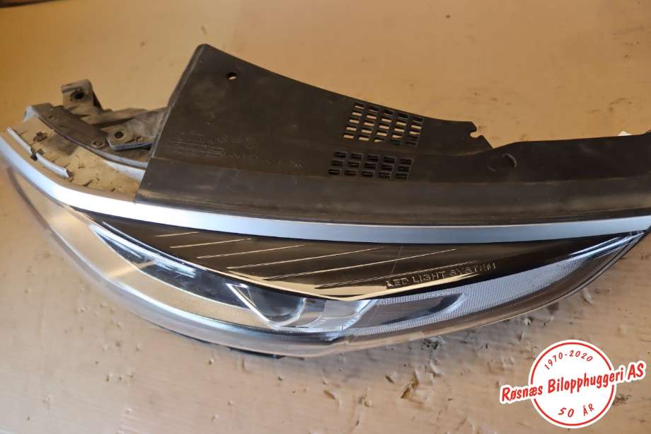 Frontlykt venstre halogen til Kia Optima 2017-2020  (KIA|92101A 8800|)