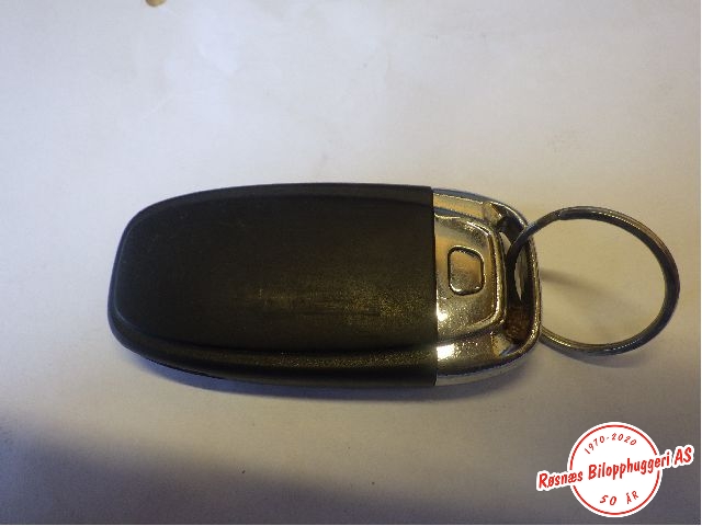 Nøkkel til Audi A4, Allroad 2009-2016 (Type I) (B8) (B8) (AUDI|)