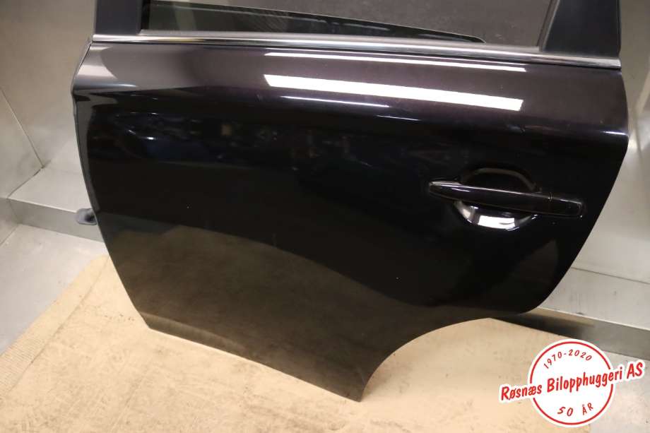 Dør venstre bak til Mitsubishi Outlander 2015-->> (Type III, Fase 2)  (MITSUBISHI|5730B639|)