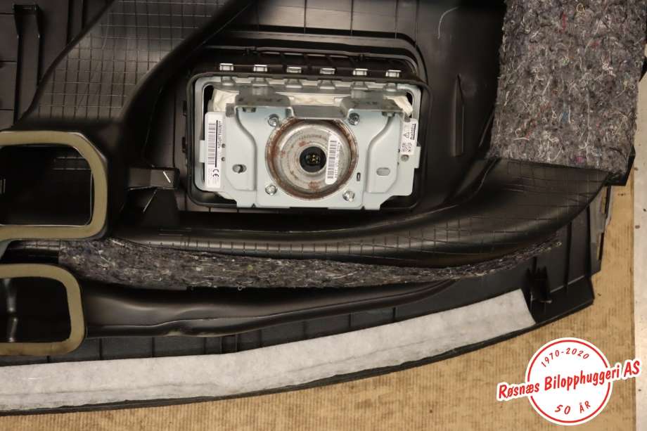 Dashbord til Mitsubishi Outlander 2015-->> (Type III, Fase 2) (MITSUBISHI|8000B003XA|)