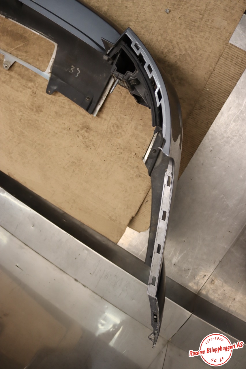Støtfanger bak til Audi A4, Allroad 2009-2016 (Type I) (B8) (B8) (AUDI|8K9 807 511 F|)