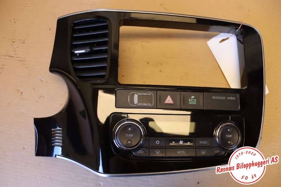Varmeapparat betjening til Mitsubishi Outlander, 2015-->> (Type III, Fase 2)  (MITSUBISHI|)