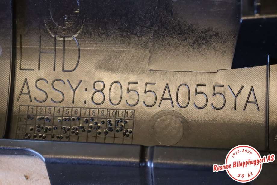 Dashbord friskluftdyse til Mitsubishi Outlander 2015-->> (Type III, Fase 2) (MITSUBISHI|8055A055YA|)
