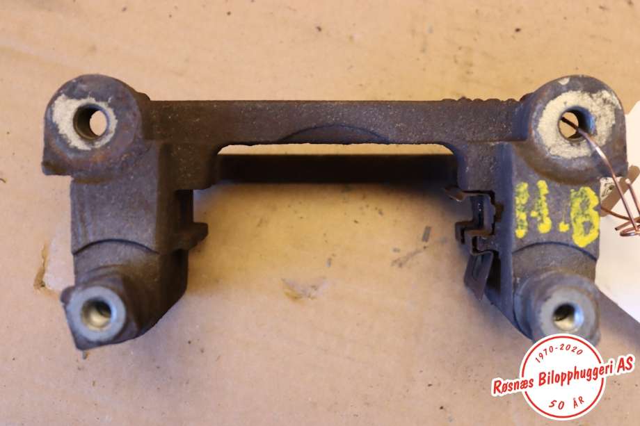 Bremsecaliper brakett til Mitsubishi Outlander 2015-->> (Type III, Fase 2) (MITSUBISHI|4605B649|)