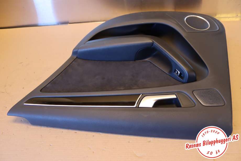 Dørtrekk høyre til Audi A4, Allroad 2009-2016 (Type I) (B8) (B8) (AUDI|8K0867306|)