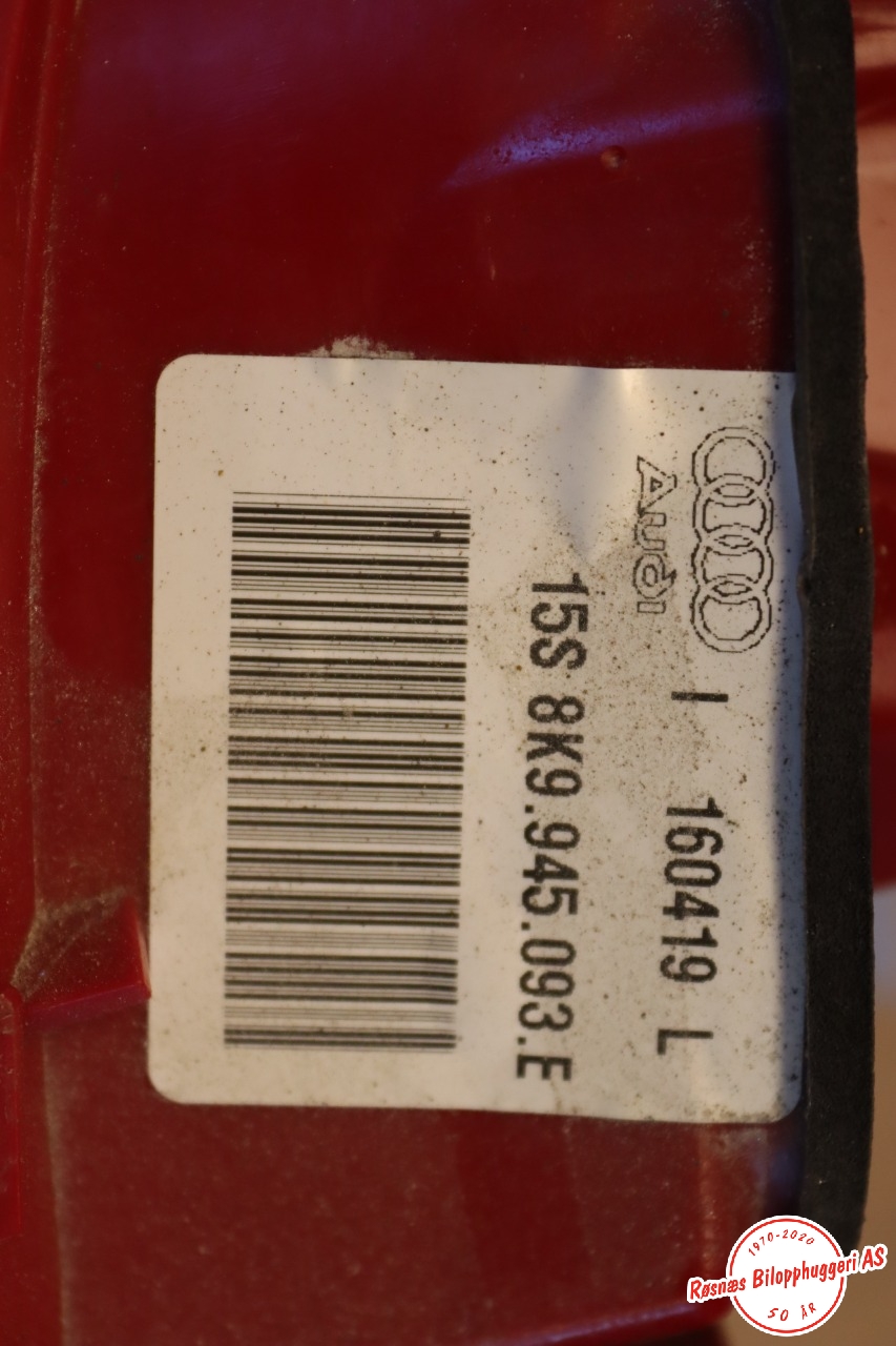 Baklykt venstre indre til Audi A4, Allroad 2009-2016 (Type I) (B8) (B8) (AUDI|8K9 945 093 E|)