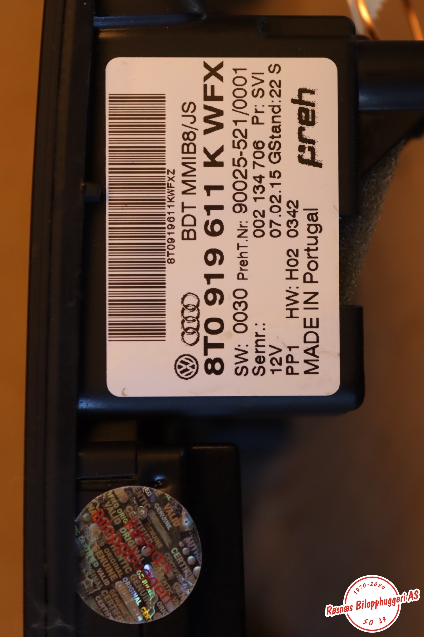 Diverse deler til Audi A4, Allroad 2009-2016 (Type I) (B8) (B8) (AUDI|8T0919611K|)