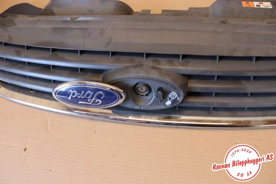 Grill til Ford Kuga 2008-2012 (Type I)  (FORD|8V41R7081A|)