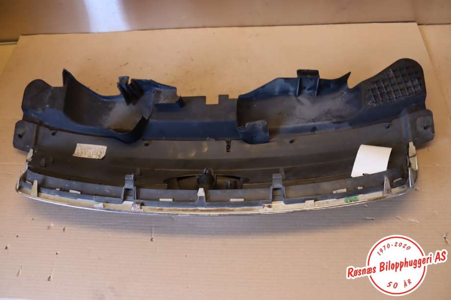 Grill til Ford Kuga 2008-2012 (Type I)  (FORD|8V41R7081A|)
