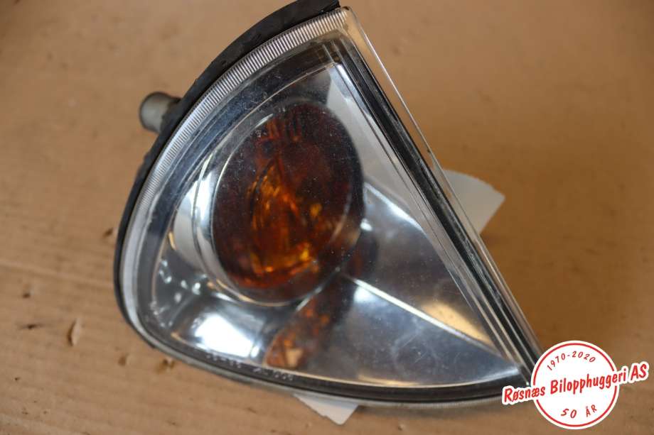 Blinklykt høyre til Toyota Avensis, 2000-2003 (Type I, Fase 2)  (TOYOTA|8151105030)