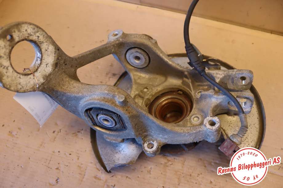 Hjulspindel venstre bak til Audi A4, Allroad 2009-2016 (Type I) (B8) (B8) (AUDI|8K0 505 431 AR|)