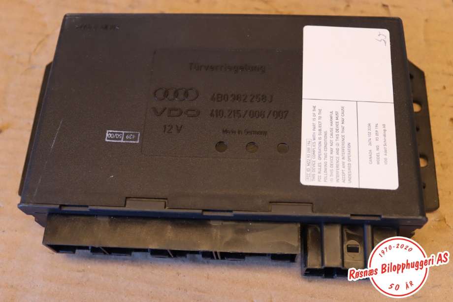 Styreenhet dør venstre foran til Audi A6 2001-2004 (Type II, Fase 2) (C5) (C5) (AUDI A6|4B0962258J|)