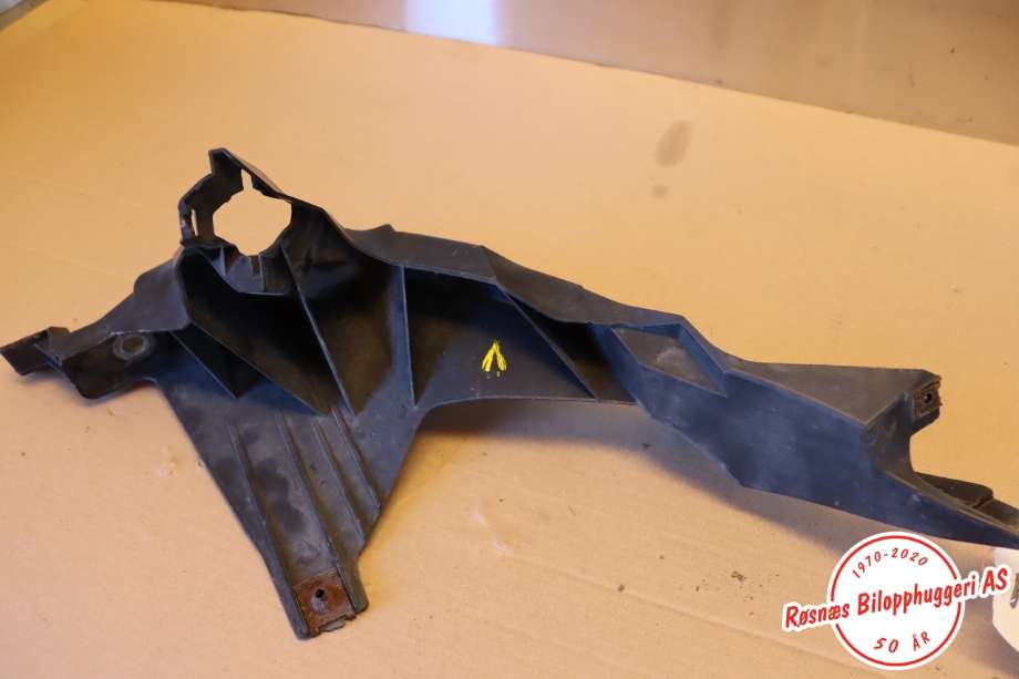 Frontlyktehus til Audi A1 2010-2014 (Type I, Fase 1)  (AUDI|8X0805607|)