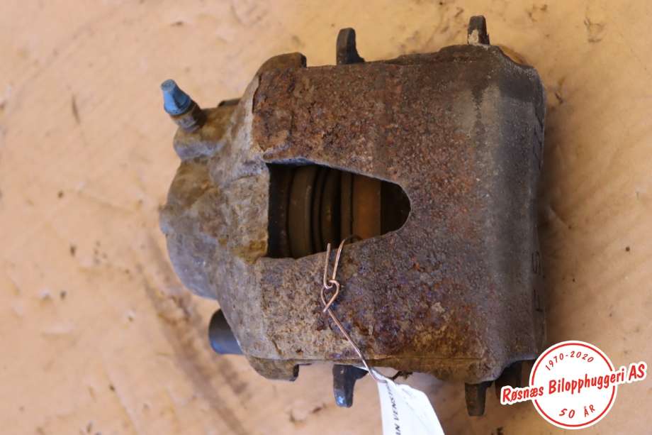Bremsecaliper venstre foran til Audi A1 2010-2014 (Type I, Fase 1)  (AUDI|1K0 615 123 D|)