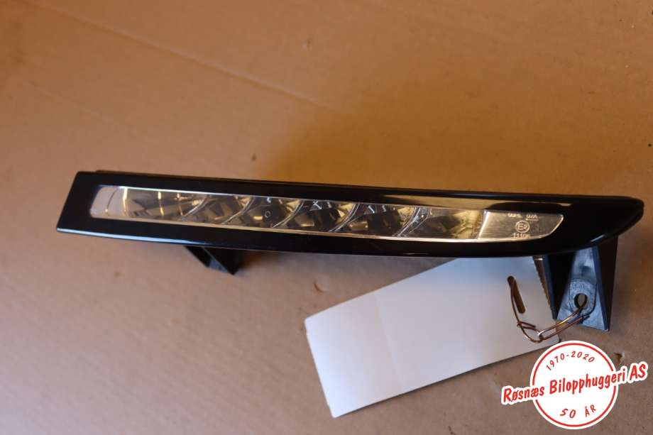 Tåkelykt høyre foran til Renault Megane 2009-2016 Type III  (RENAULT|BK266051882R|)