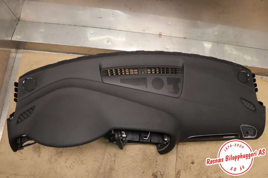 Dashbord til Audi A4, Allroad 2009-2016 (Type I) (B8) (B8) (AUDI|8K1 857 003 B|)