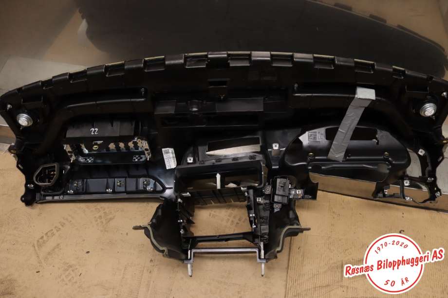Dashbord til Audi A4, Allroad 2009-2016 (Type I) (B8) (B8) (AUDI|8K1 857 003 B|)