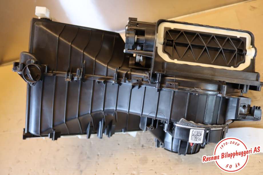 Varmeapparat motor til Audi A4, Allroad 2009-2016 (Type I) (B8) (B8) (AUDI|8T1 820 021|)