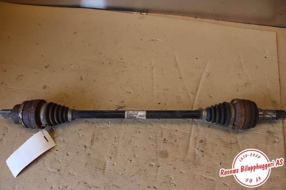 Drivaksel høyre bak til Volvo XC60 2008-2013 (Type I, Fase 1) (VOLVO|P30681132||6G9N48402BA)