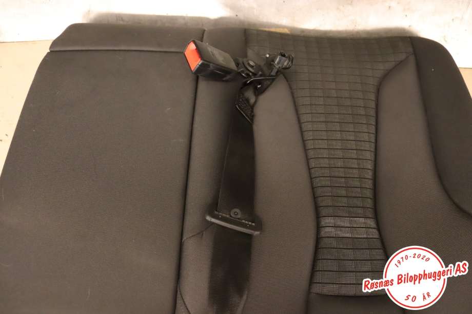Diverse deler til Audi A3 2016-2020 (Type III, Fase 2)  (AUDI|8V0 885 776 N|)