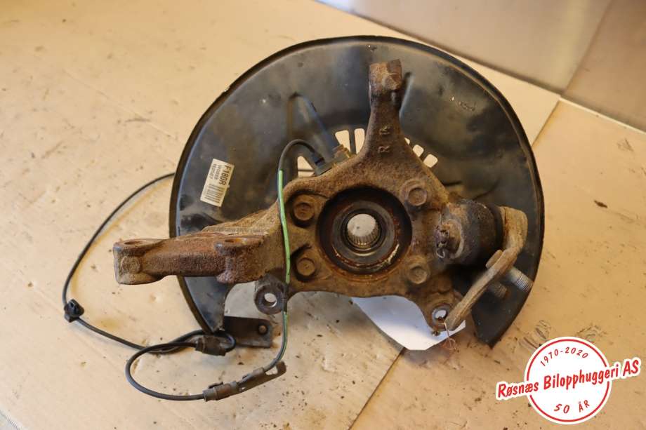 Hjulspindel høyre foran til Toyota RAV4 2016-2019 (Type IV, Fase 2)  (TOYOTA|9010517008|)