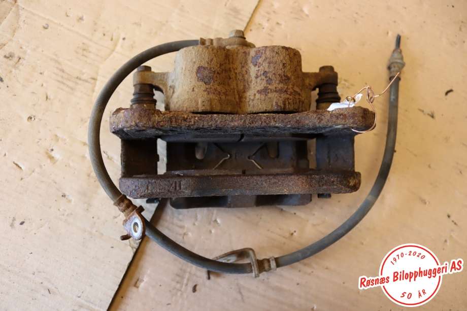 Bremsecaliper venstre foran til Toyota RAV4, 2016-2019 (Type IV, Fase 2) (TOYOTA|4775048110)