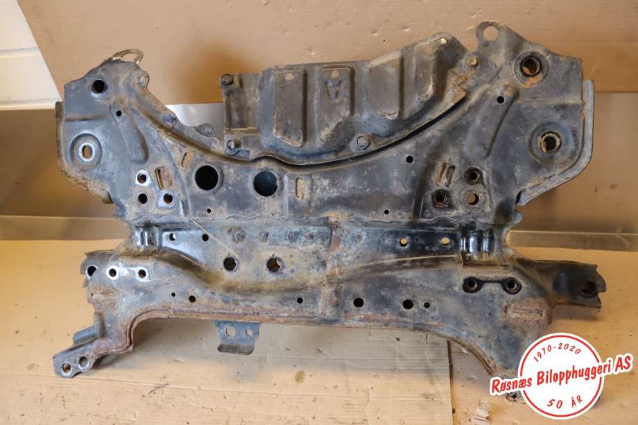 Travers foran hoved til Toyota RAV4 2016-2019 (Type IV, Fase 2)  (TOYOTA|5120112451|)