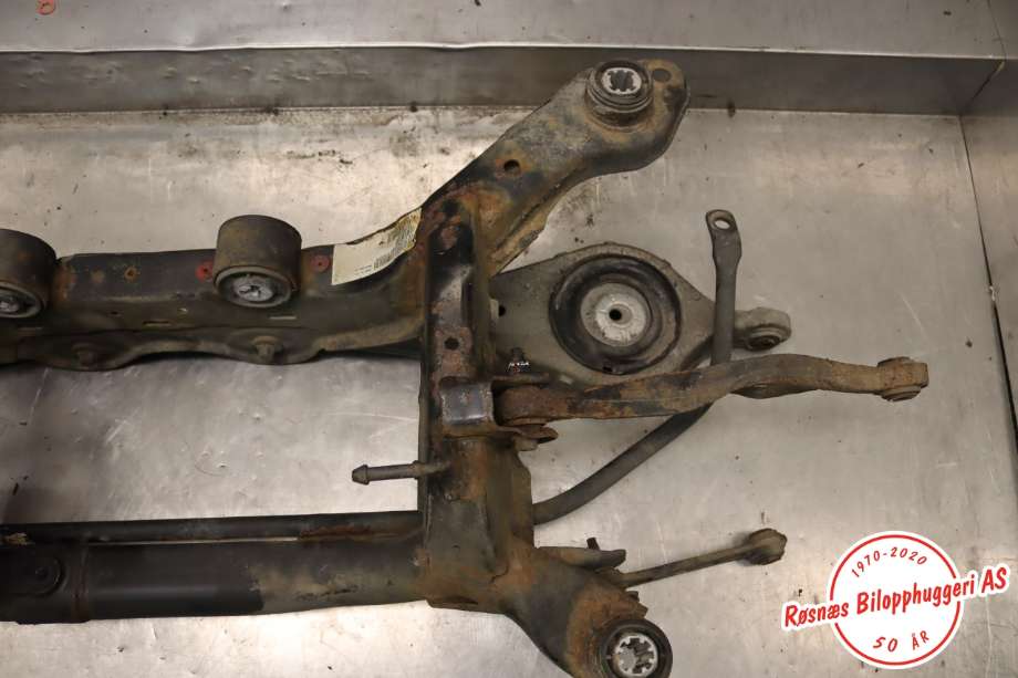 Travers bak til Volvo XC60 2008-2013 (Type I, Fase 1) (VOLVO|31476647|)