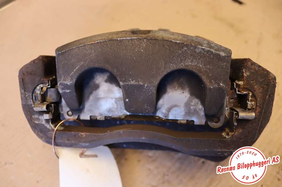 Bremsecaliper høyre foran til Toyota RAV4 2016-2019 (Type IV, Fase 2) (TOYOTA|4773048150|)