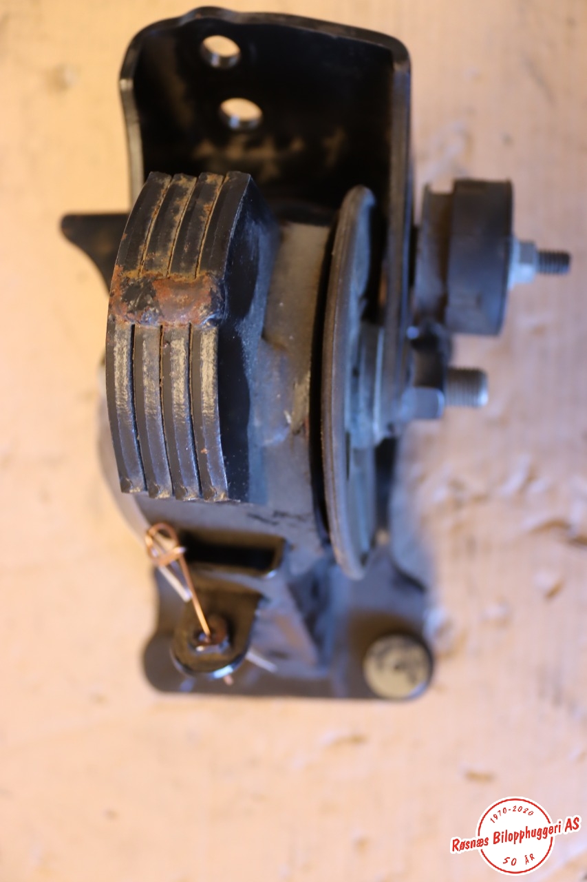 Motorfeste til Toyota RAV4 2016-2019 (Type IV, Fase 2)  (TOYOTA|1237136190|)