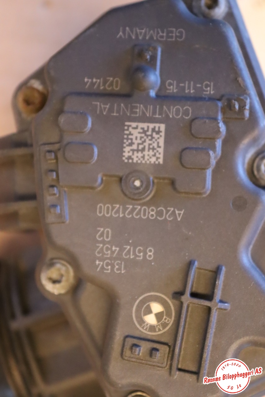 Spjeldhus til BMW X3 2010-2017 (F25) (F25) (BMW|13 54 8 512 452|)