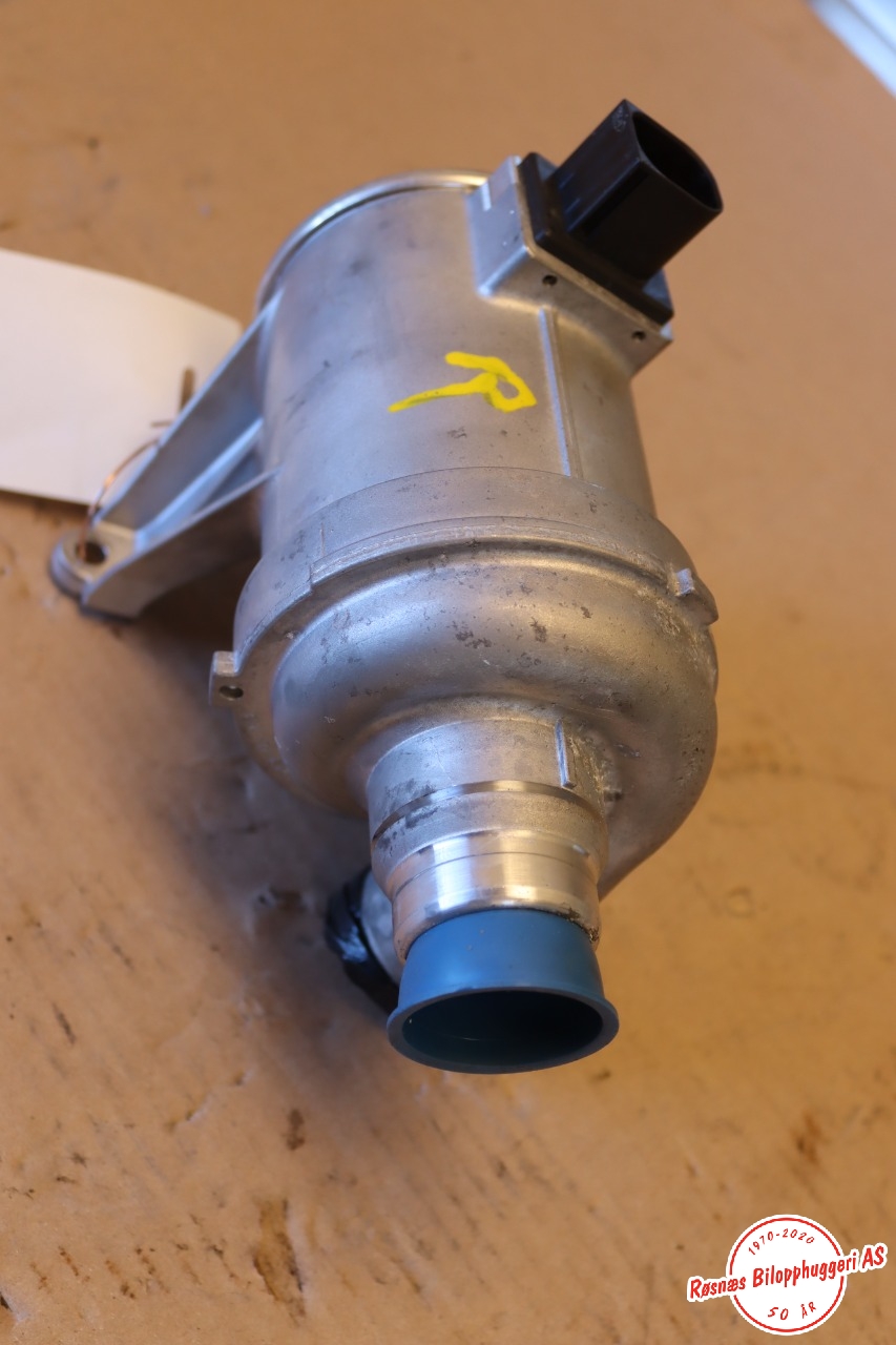 Vannpumpe til Volvo V90 / V90 CC / S90 2016-->>  (VOLVO|32382249|)