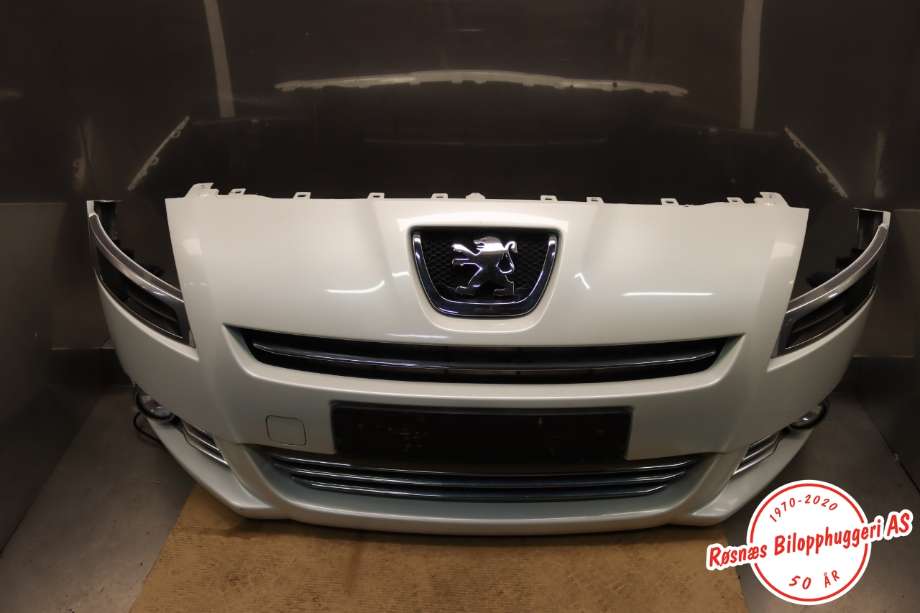 Støtfanger foran til Peugeot 5008, 2010-2017 (Type I)  (PEUGEOT|7401 SS)