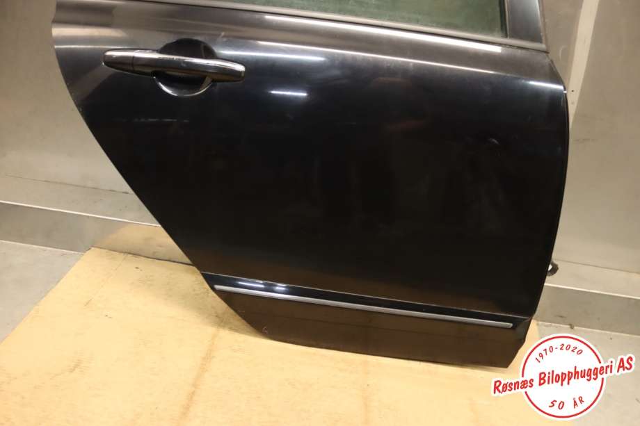 Dør høyre bak til Honda Civic 2006-2011 (Type VIII)  (HONDA|67611SNAA00ZZ|)