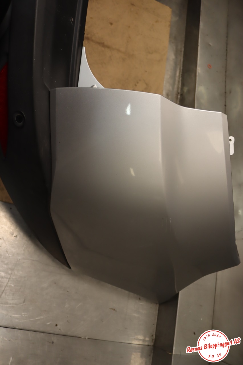 Støtfanger bak til Renault Megane 2009-2016 Type III  (RENAULT|)