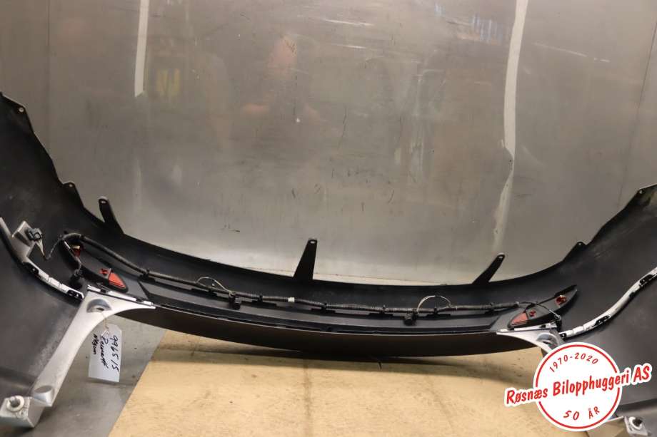 Støtfanger bak til Renault Megane 2009-2016 Type III  (RENAULT|)