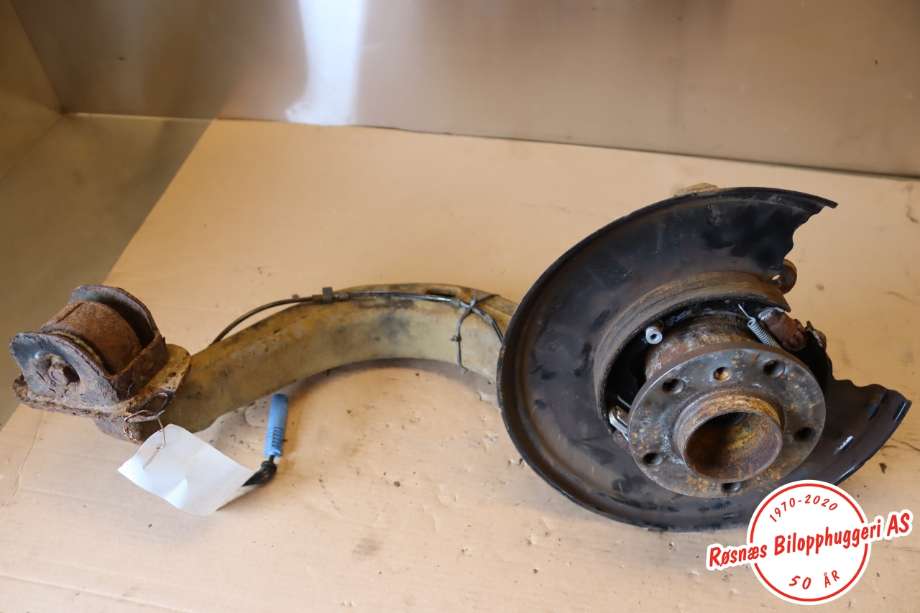 Hjulspindel venstre bak til BMW X3 2007-2010 (Fase 2) (E83) (E83) (BMW|33303420501|)