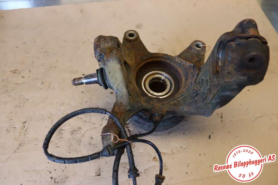 Hjulspindel venstre foran til BMW X3 2007-2010 (Fase 2) (E83) (E83) (BMW|31213450557|)