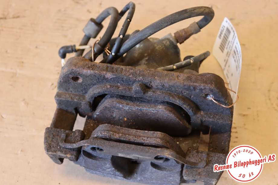 Bremsecaliper venstre foran til BMW X3 2007-2010 (Fase 2) (E83) (E83) (BMW|34 11 6 765 881|)