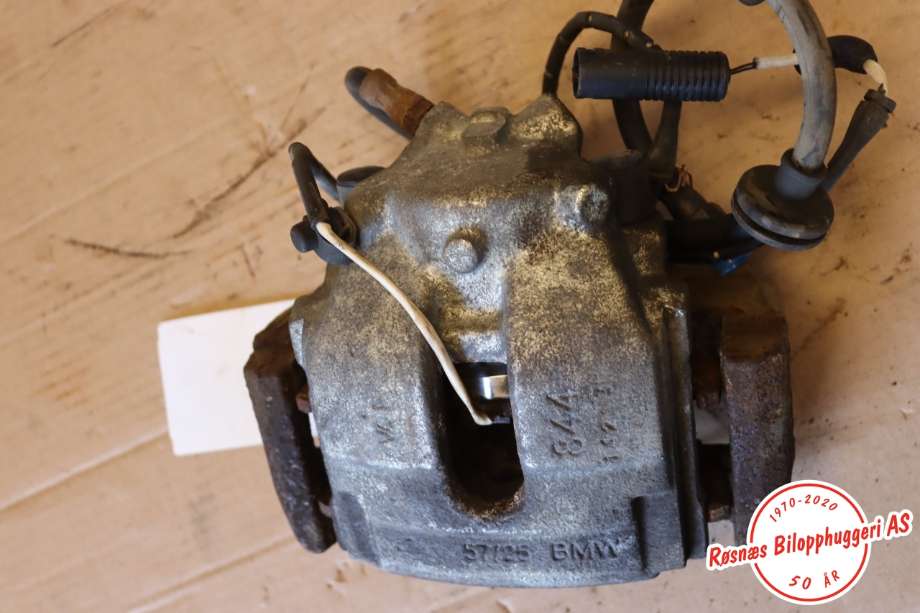 Bremsecaliper venstre foran til BMW X3 2007-2010 (Fase 2) (E83) (E83) (BMW|34 11 6 765 881|)