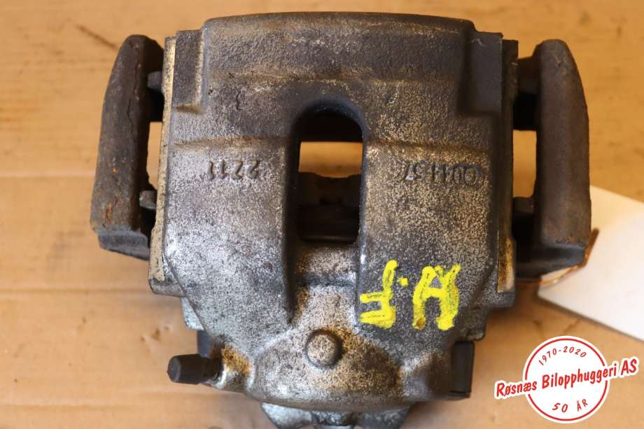 Bremsecaliper høyre foran til BMW X3 2007-2010 (Fase 2) (E83) (E83) (BMW|34 11 6 765 882|)
