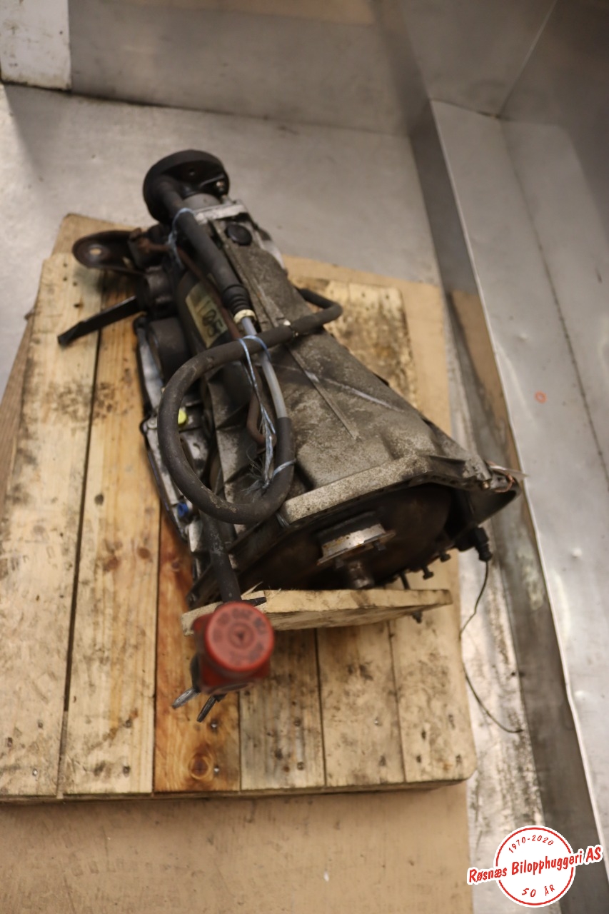 Girkasse automat til Mercedes 190 1984-1993 (W201) (W201) (MERCEDES|A 201 270 44 01|)
