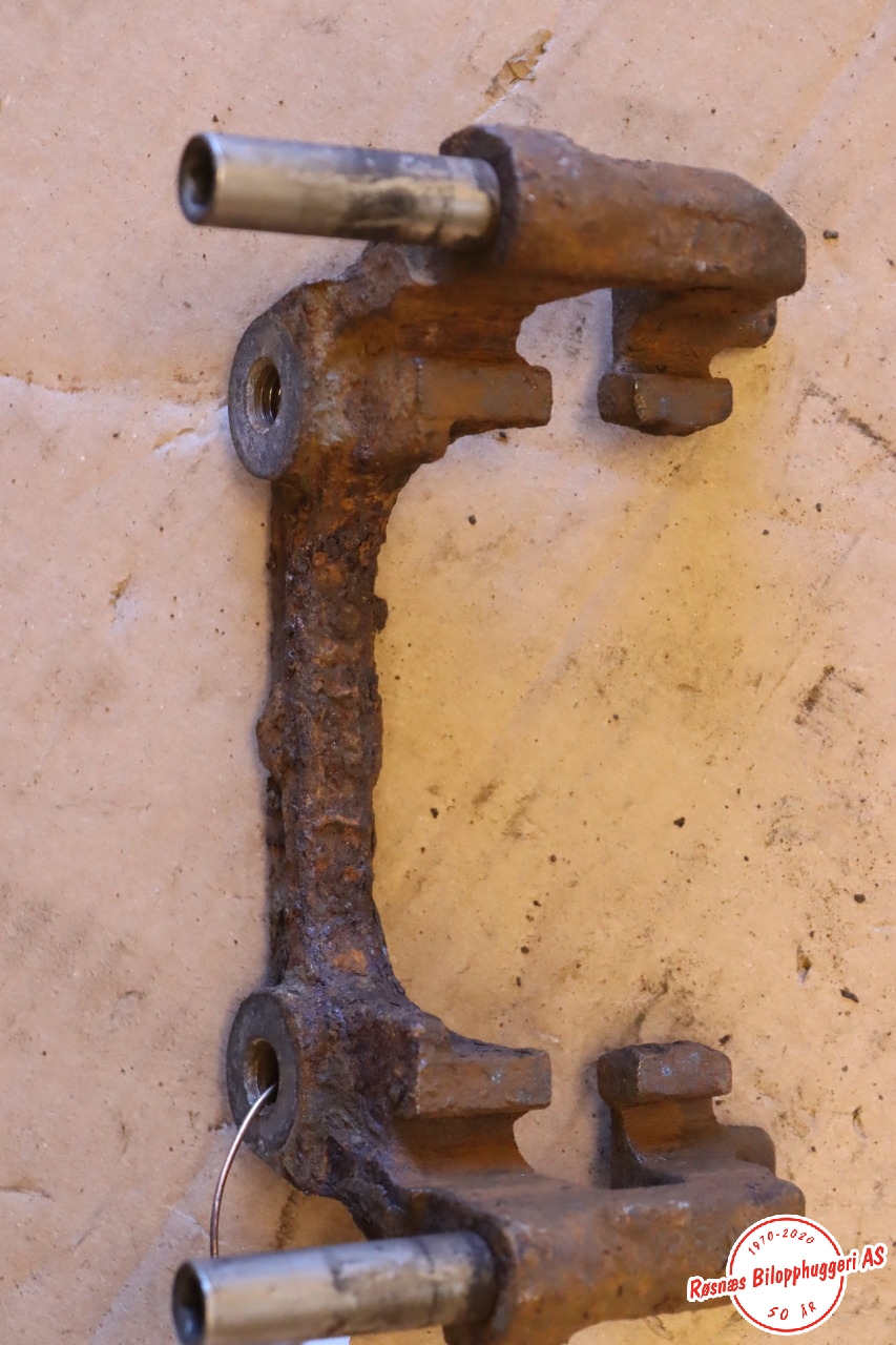 Bremsecaliper brakett til Volvo C70 2006-2010 (Type II, Fase 1) (VOLVO|36000483|)