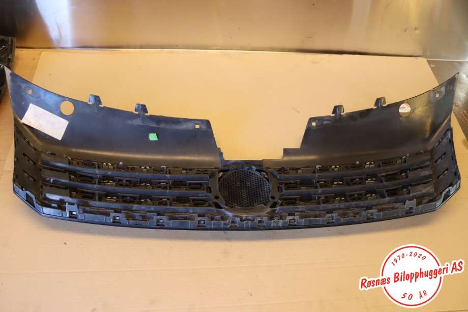 Grill til VW Passat 2011-2015 (B7) (B7) (VOLKSWAGEN|3AA 853 651|)
