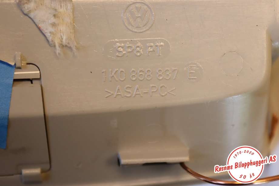 Diverse deler til VW Passat 2011-2015 (B7) (B7) (VOLKSWAGEN|1K0868837E|)