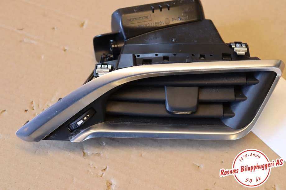 Dashbord friskluftdyse til Peugeot 2008, 2013-2019 (Type I)  (PEUGEOT|96 731 316 VV)
