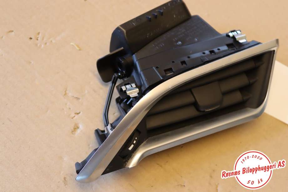 Dashbord friskluftdyse til Peugeot 2008 2013-2019 (Type I)  (PEUGEOT|96 731 316 VV|)