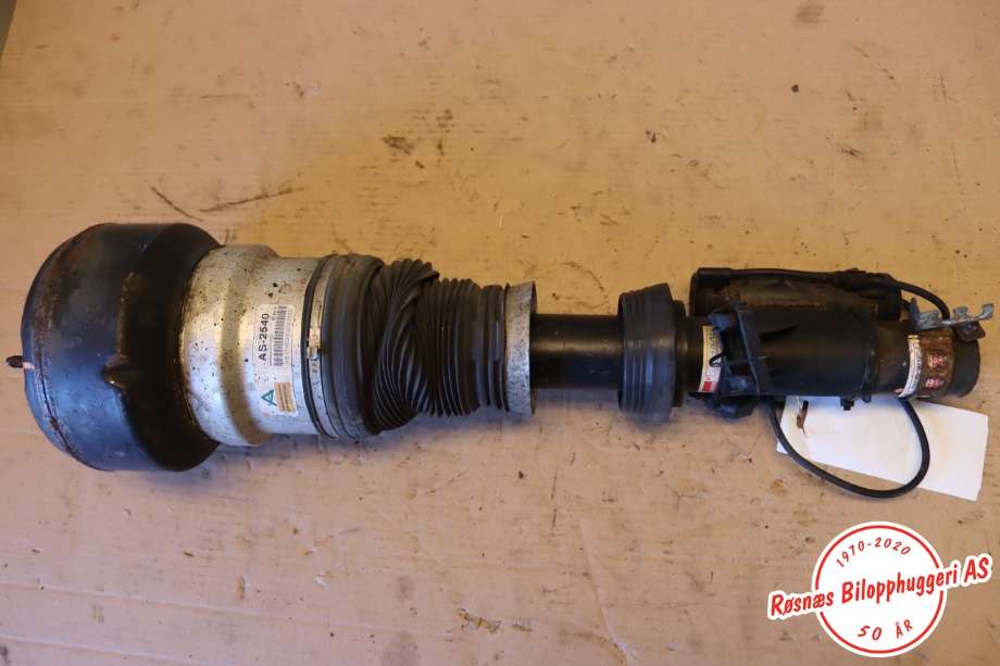 Fjærbein høyre foran til Mercedes S-Klasse 2005-2013 (W221) (W221) (MERCEDES|A 221 320 49 13|A 221 320 93 13|)